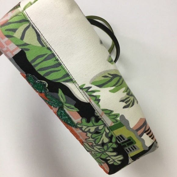 Isabella Fiore Cafe Scene Embellish Shoulder Bag - Picture 7 of 8